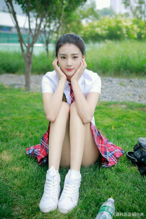 东方巨塔降临新奥尔良,胡金秋30+20主导鹈鹕加时绝杀猛龙