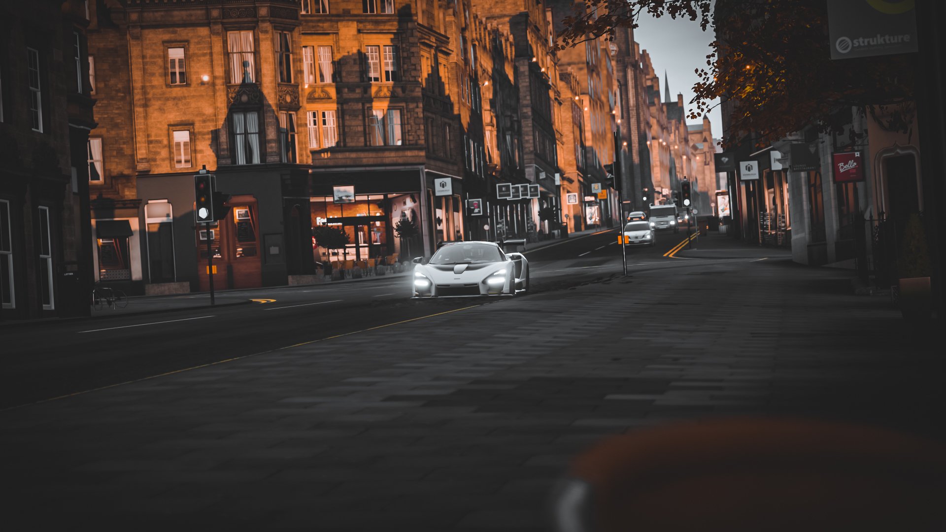 雨幕银箭鏖战绿刃,新生雷霆皮亚斯特里点燃赛场