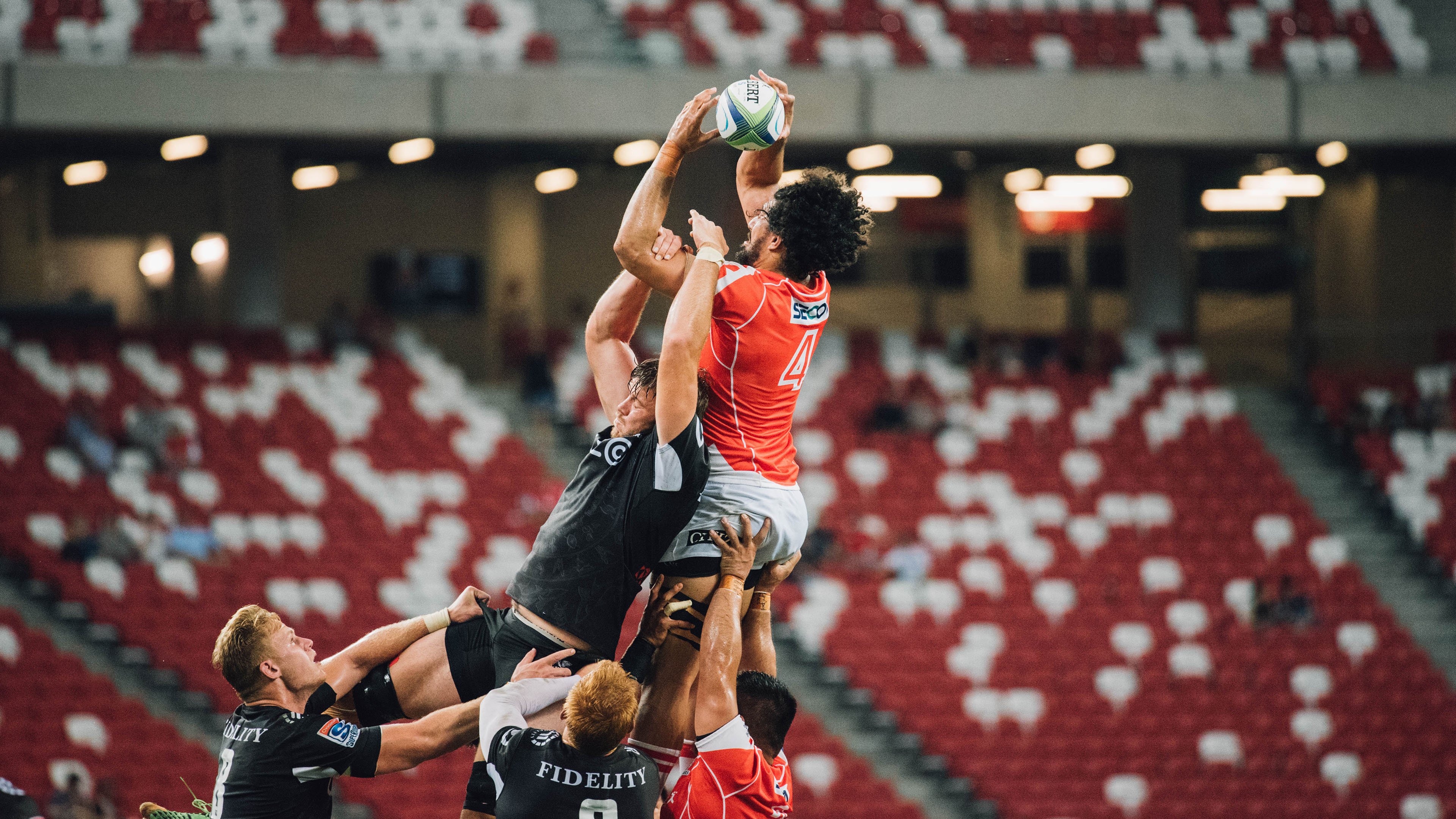 颠覆与传承，独行侠的非对称战争如何击碎雄鹿卫冕梦